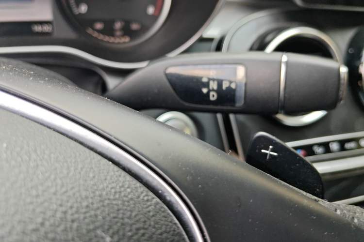 Used Mercedes-Benz C-Class 2018 C 200 L Sport Edition Gear Lever
