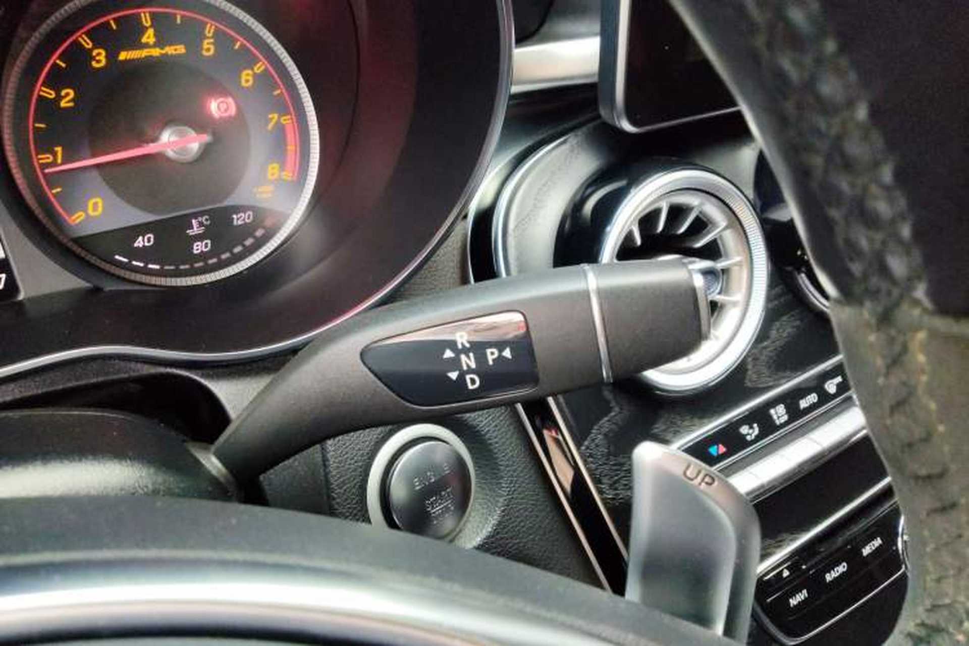 Used Mercedes-Benz C-Class 2018 C 200 Estate Gear Lever