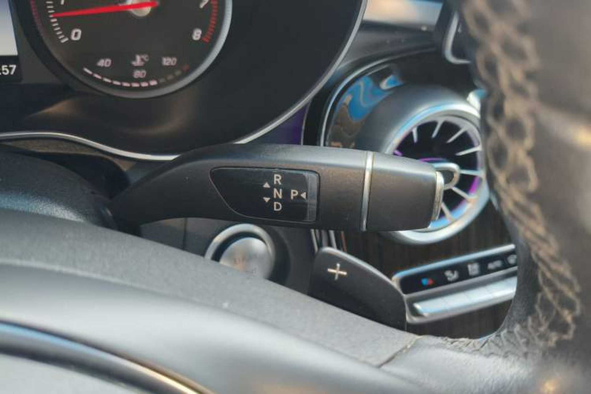 Used Mercedes-Benz C-Class 2018 C 200 L Gear Lever