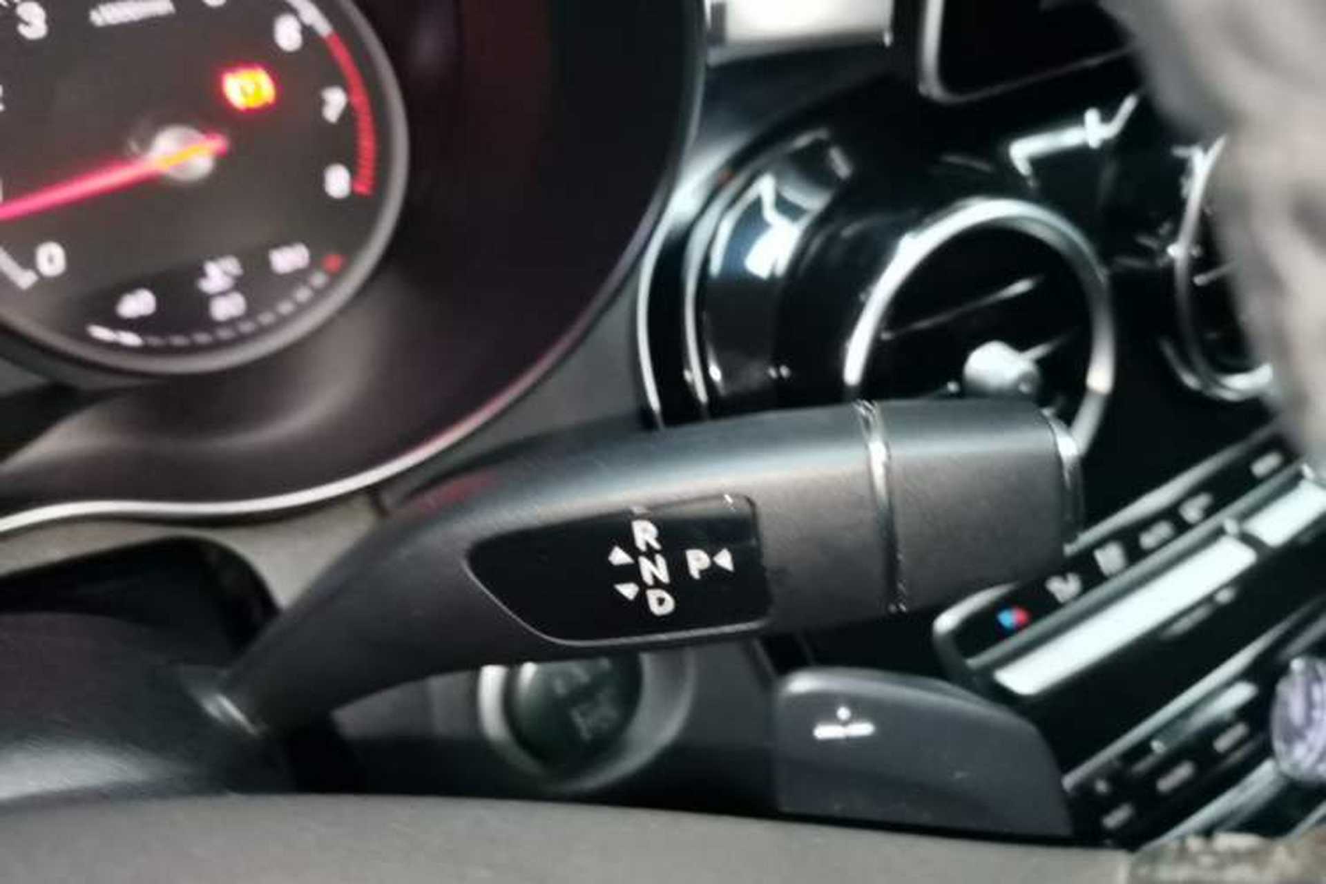 Used Mercedes-Benz C-Class 2018 C 200 L Sport Edition Gear Lever