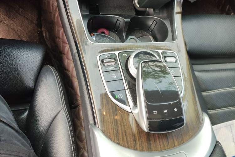 Used Mercedes-Benz C-Class 2018 C 200 L Gear Lever
