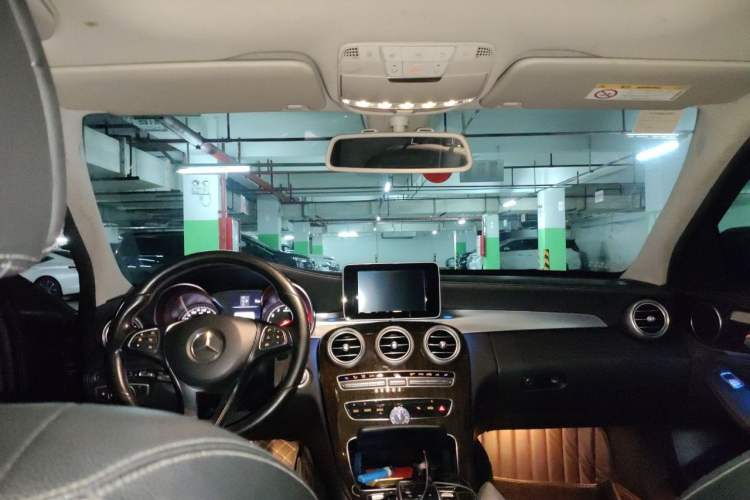 Used Mercedes-Benz C-Class 2018 C 200 L Headliner