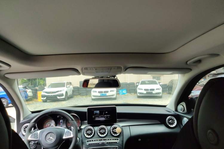 Used Mercedes-Benz C-Class 2018 C 200 Estate Headliner