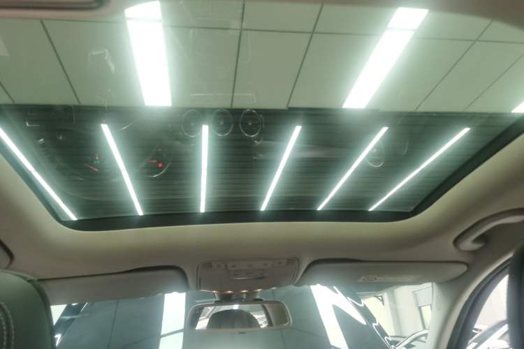 Used Mercedes-Benz C-Class 2018 C 200 L Headliner