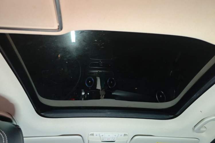 Used Mercedes-Benz C-Class 2018 C 200 L Sport Edition Headliner