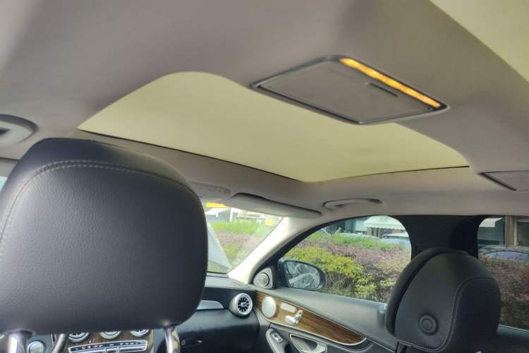 Used Mercedes-Benz C-Class 2018 C 200 L Headliner