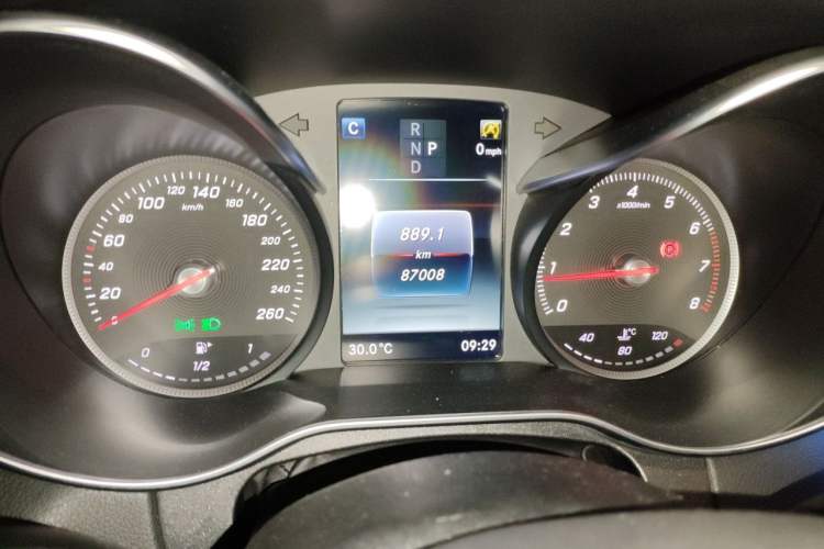 Used Mercedes-Benz C-Class 2018 C 200 L Instrument Cluster