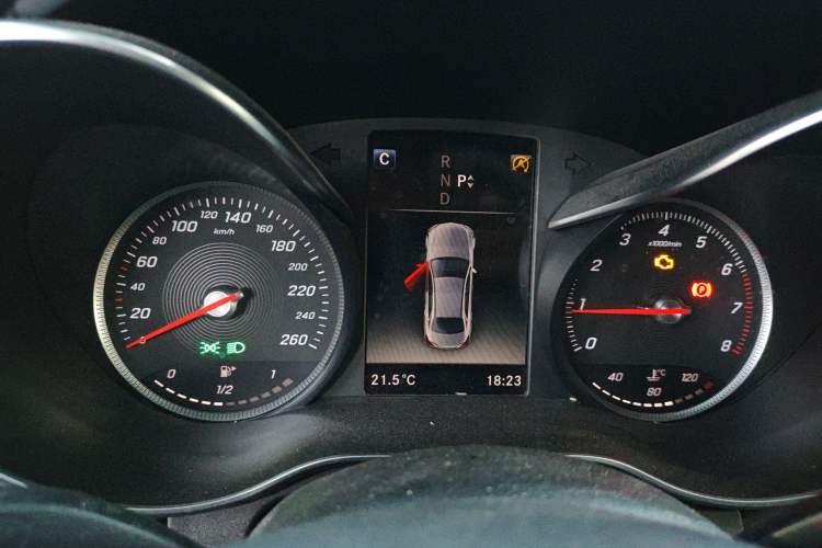 Used Mercedes-Benz C-Class 2018 C 180 L Fashion Edition Sport Version Instrument Cluster