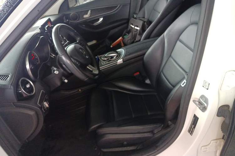 Used Mercedes-Benz C-Class 2018 C 180 L Fashion Edition Sport Version Left Front Seat