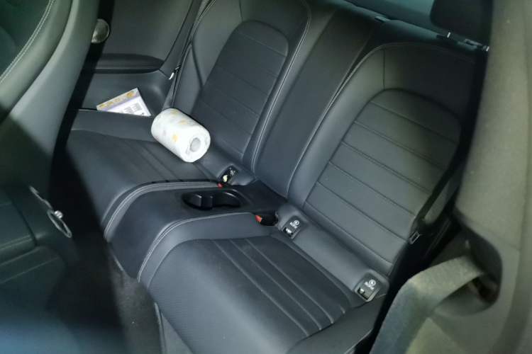 Used Mercedes-Benz C-Class 2018 C 200 4MATIC Coupe Left Rear Seat