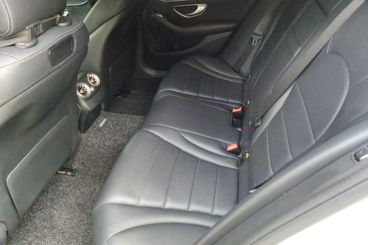Used Mercedes-Benz C-Class 2018 C 200 Estate Left Rear Seat