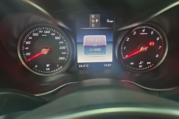 Used Mercedes-Benz C-Class 2018 C 200 Sport Edition Odometer Close Up