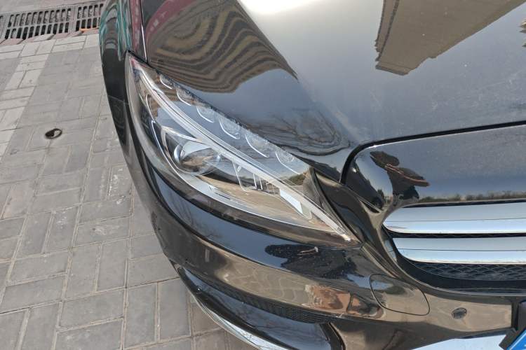 Used Mercedes-Benz C-Class 2018 C 200 L Sport Edition Right Front Headlight