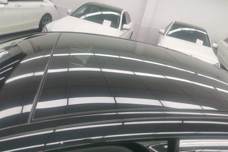Used Mercedes-Benz C-Class 2018 C 200 L Roof