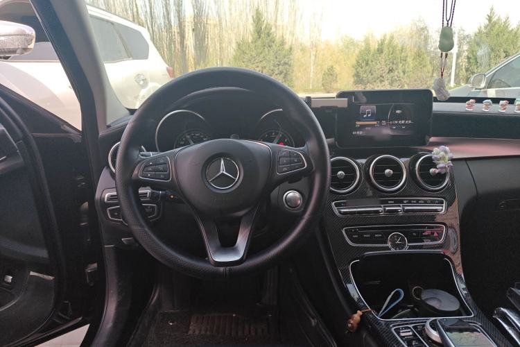 Used Mercedes-Benz C-Class 2018 C 200 L Sport Edition Steering Wheel