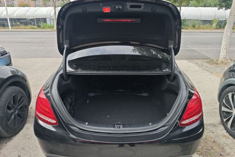 Used Mercedes-Benz C-Class 2018 C 200 L 4MATIC Sport Edition Trunk