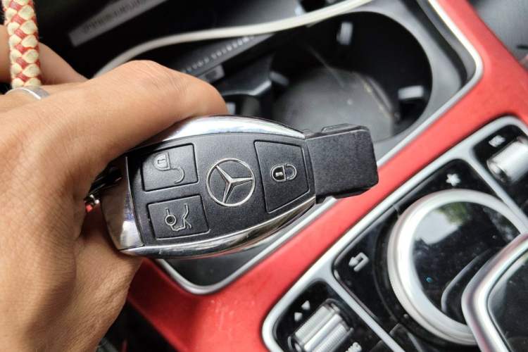 Used Mercedes-Benz C-Class 2018 C 200 Coupe Vehicle Key