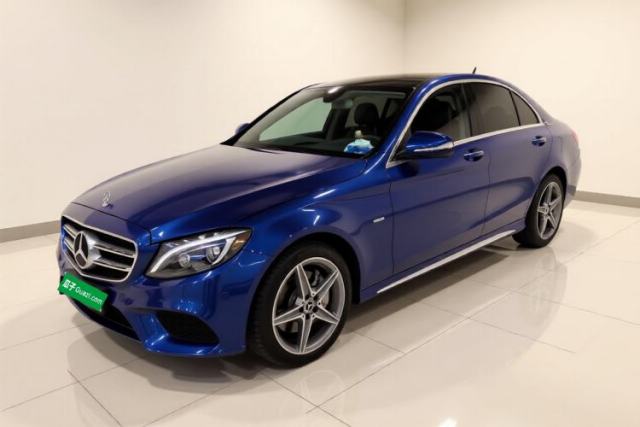 Ojetý Mercedes-Benz C-Class 2018 C 200 L Sport Edition Achievement Special Edition
