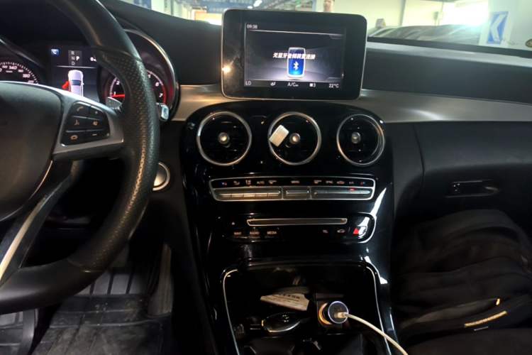 Used Mercedes-Benz C-Class 2018 C 200 Achievement Special Edition Audio And AC Panel