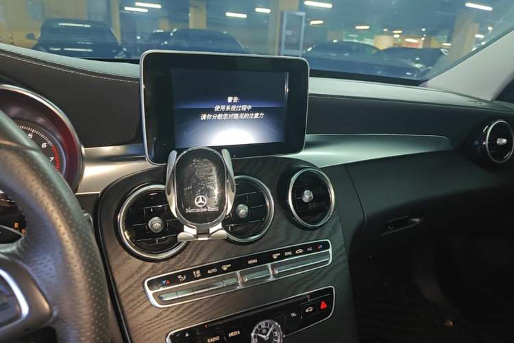 Used Mercedes-Benz C-Class 2018 C 200 L Sport Edition Audio And AC Panel