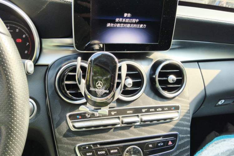 Used Mercedes-Benz C-Class 2018 C 200 L Sport Edition Audio And AC Panel