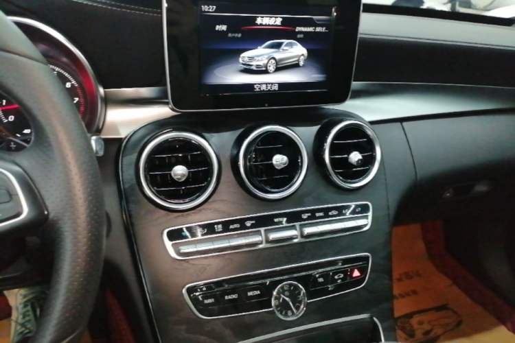 Used Mercedes-Benz C-Class 2018 C 200 L Sport Edition Audio And AC Panel