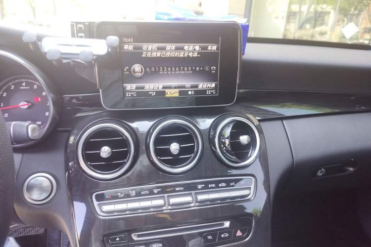 Used Mercedes-Benz C-Class 2018 C 200 Sport Edition Audio And AC Panel