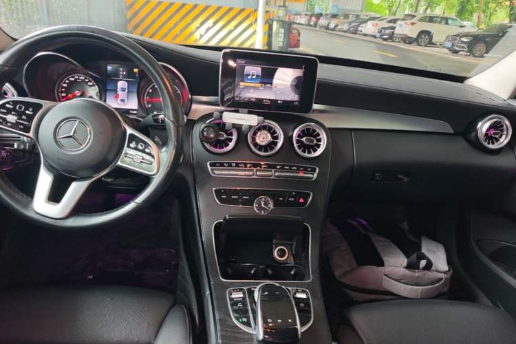 Used Mercedes-Benz C-Class 2018 C 200 L Sport Edition Audio And AC Panel