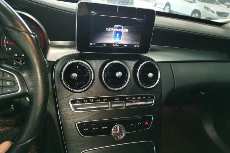 Used Mercedes-Benz C-Class 2018 C 200 L Sport Edition Audio And AC Panel