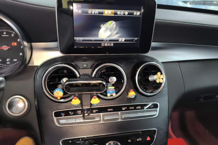 Used Mercedes-Benz C-Class 2018 C 200 L Sport Edition Audio And AC Panel