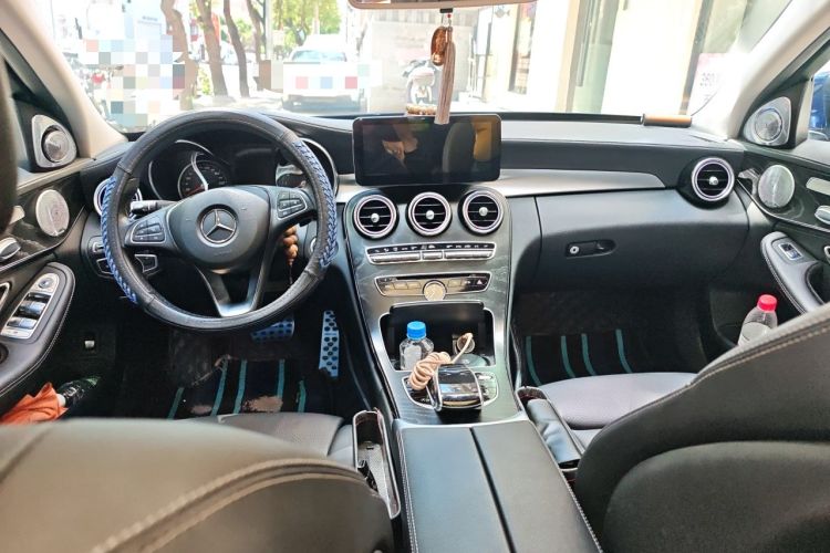 Used Mercedes-Benz C-Class 2018 C 200 L Sport Edition Achievement Special Edition Center Console