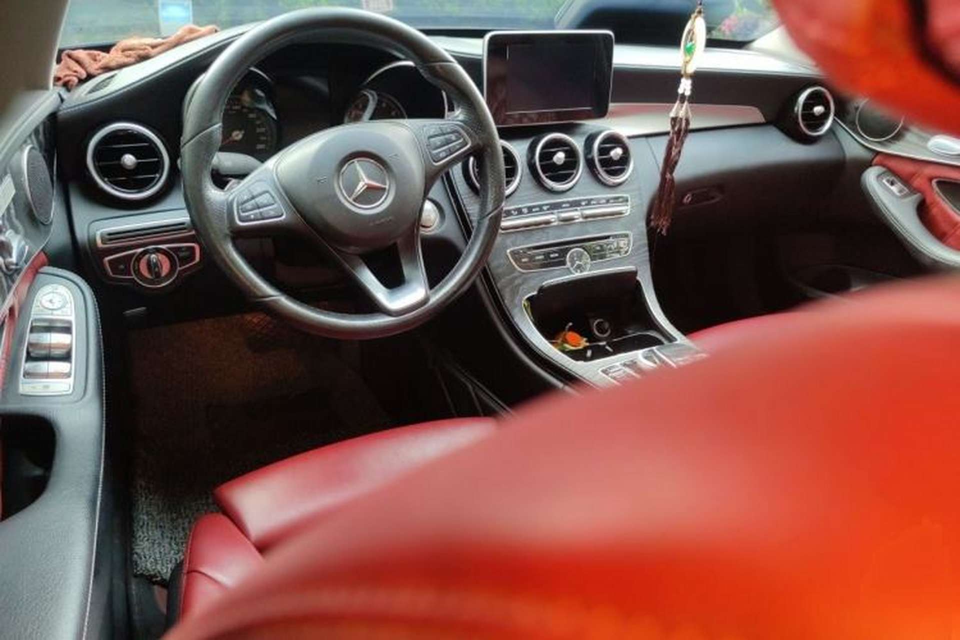 Used Mercedes-Benz C-Class 2018 C 200 L Sport Edition Center Console