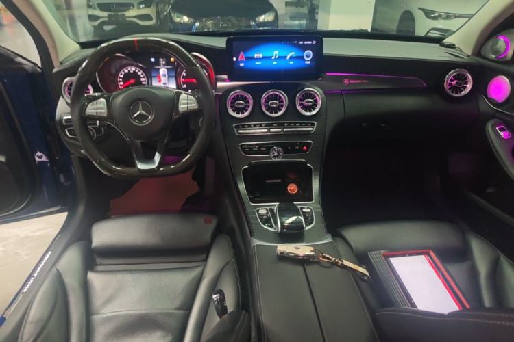 Used Mercedes-Benz C-Class 2018 C 200 L Sport Edition Achievement Special Edition Center Console