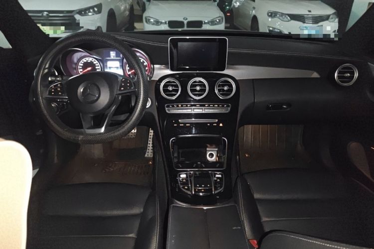Used Mercedes-Benz C-Class 2018 C 200 Coupe Center Console
