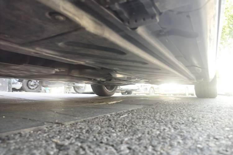 Used Mercedes-Benz C-Class 2018 C 200 Sport Edition Chassis Front Left