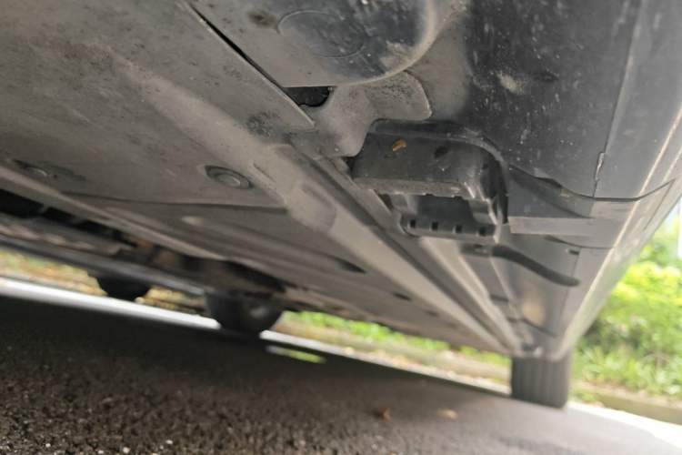 Used Mercedes-Benz C-Class 2018 C 200 Sport Edition Chassis Front Left