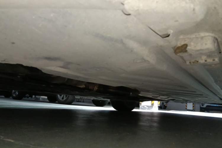 Used Mercedes-Benz C-Class 2018 C 200 L Sport Edition Chassis Front Left