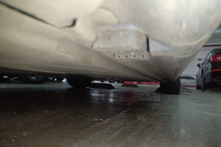 Used Mercedes-Benz C-Class 2018 C 200 Achievement Special Edition Chassis Front Left
