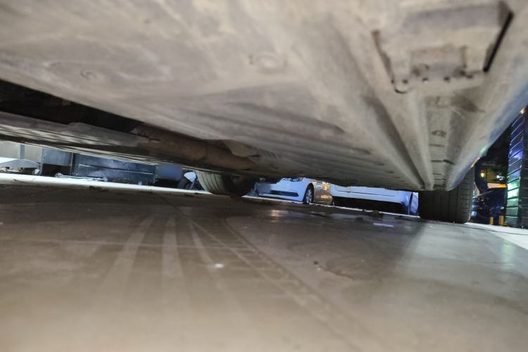 Used Mercedes-Benz C-Class 2018 C 200 L Chassis Front Left