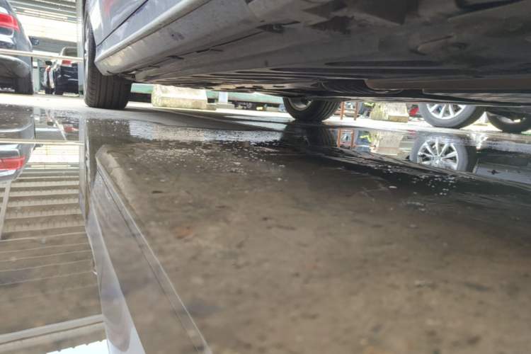 Used Mercedes-Benz C-Class 2018 C 200 L Sport Edition Chassis Front Right