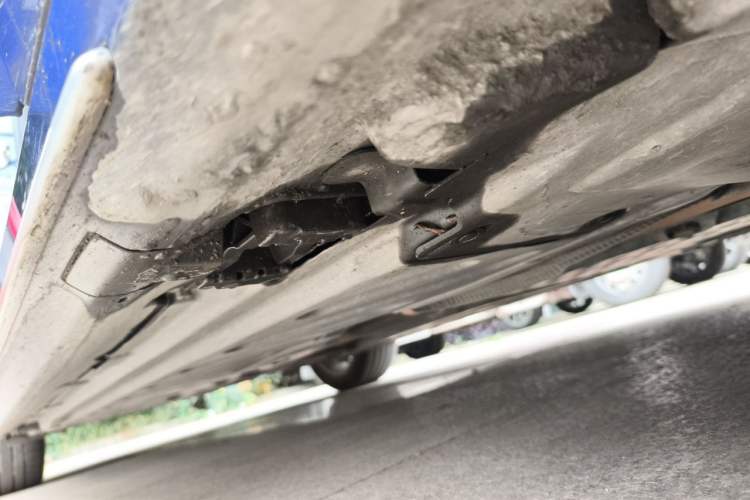Used Mercedes-Benz C-Class 2018 C 200 L Sport Edition Chassis Front Right