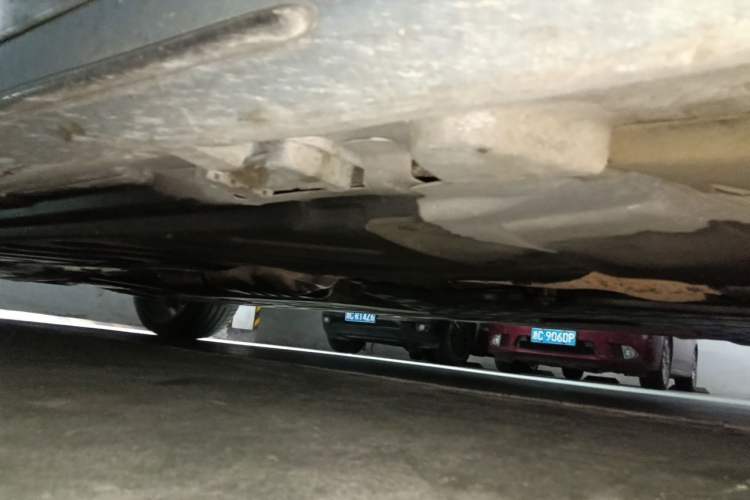 Used Mercedes-Benz C-Class 2018 C 200 L Sport Edition Chassis Front Right