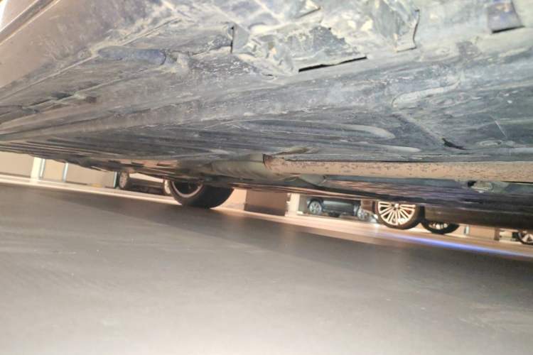 Used Mercedes-Benz C-Class 2018 C 200 Achievement Special Edition Chassis Front Right