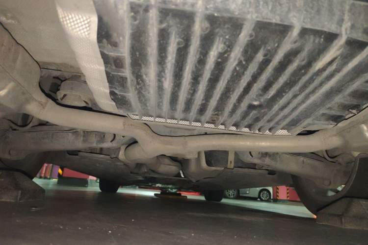 Used Mercedes-Benz C-Class 2018 C 200 L Chassis Rear