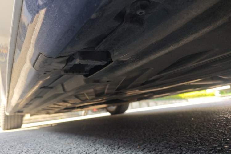 Used Mercedes-Benz C-Class 2018 C 200 Achievement Special Edition Chassis Rear Left