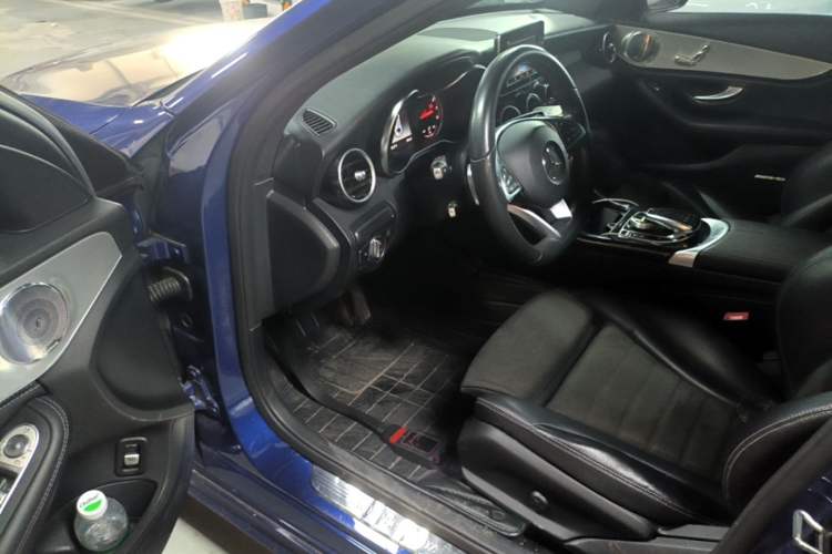 Used Mercedes-Benz C-Class 2018 C 200 Achievement Special Edition Driver Seat