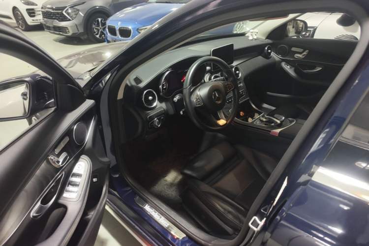 Used Mercedes-Benz C-Class 2018 C 200 L Sport Edition Driver Seat