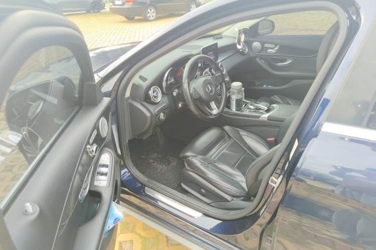 Used Mercedes-Benz C-Class 2018 C 200 L Sport Edition Driver Seat