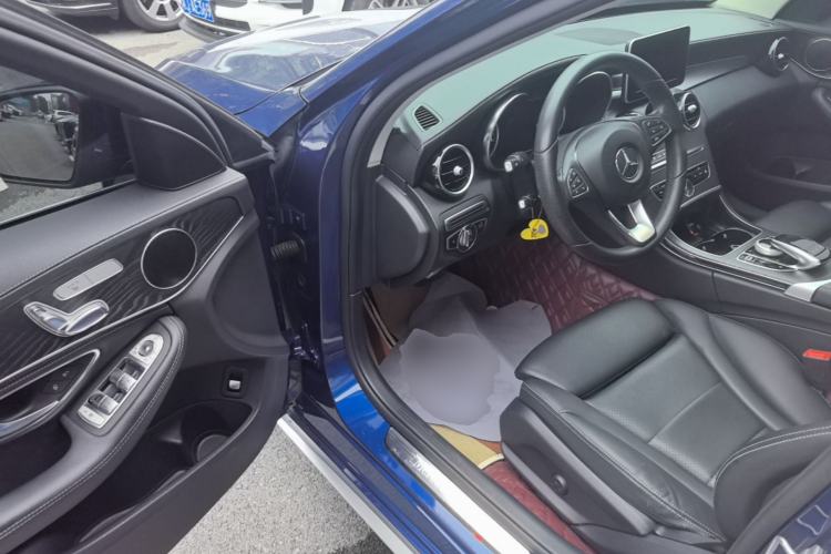Used Mercedes-Benz C-Class 2018 C 200 L Sport Edition Driver Seat