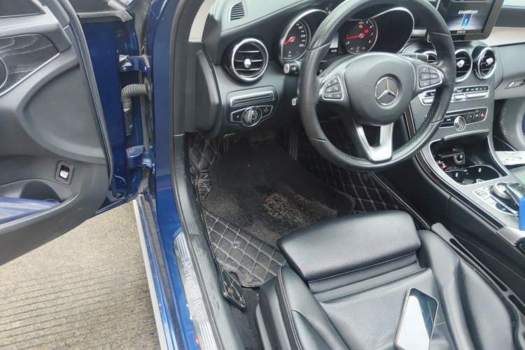 Used Mercedes-Benz C-Class 2018 C 180 L Dynamic Sports Edition Driver Seat